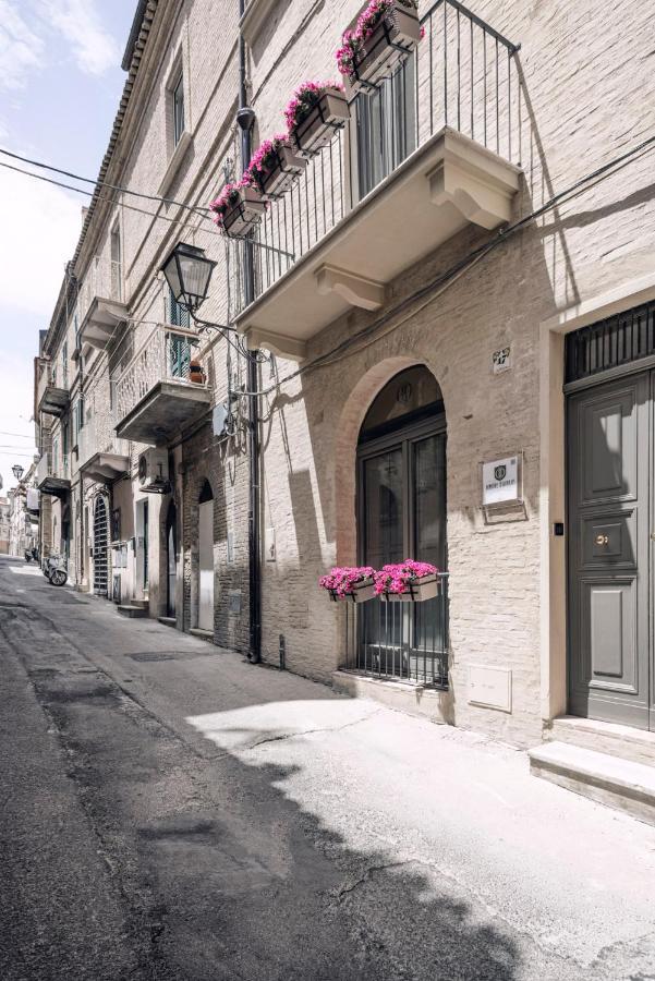 Dimore D'Avalos Boutique Bed & Breakfast Vasto Exterior foto