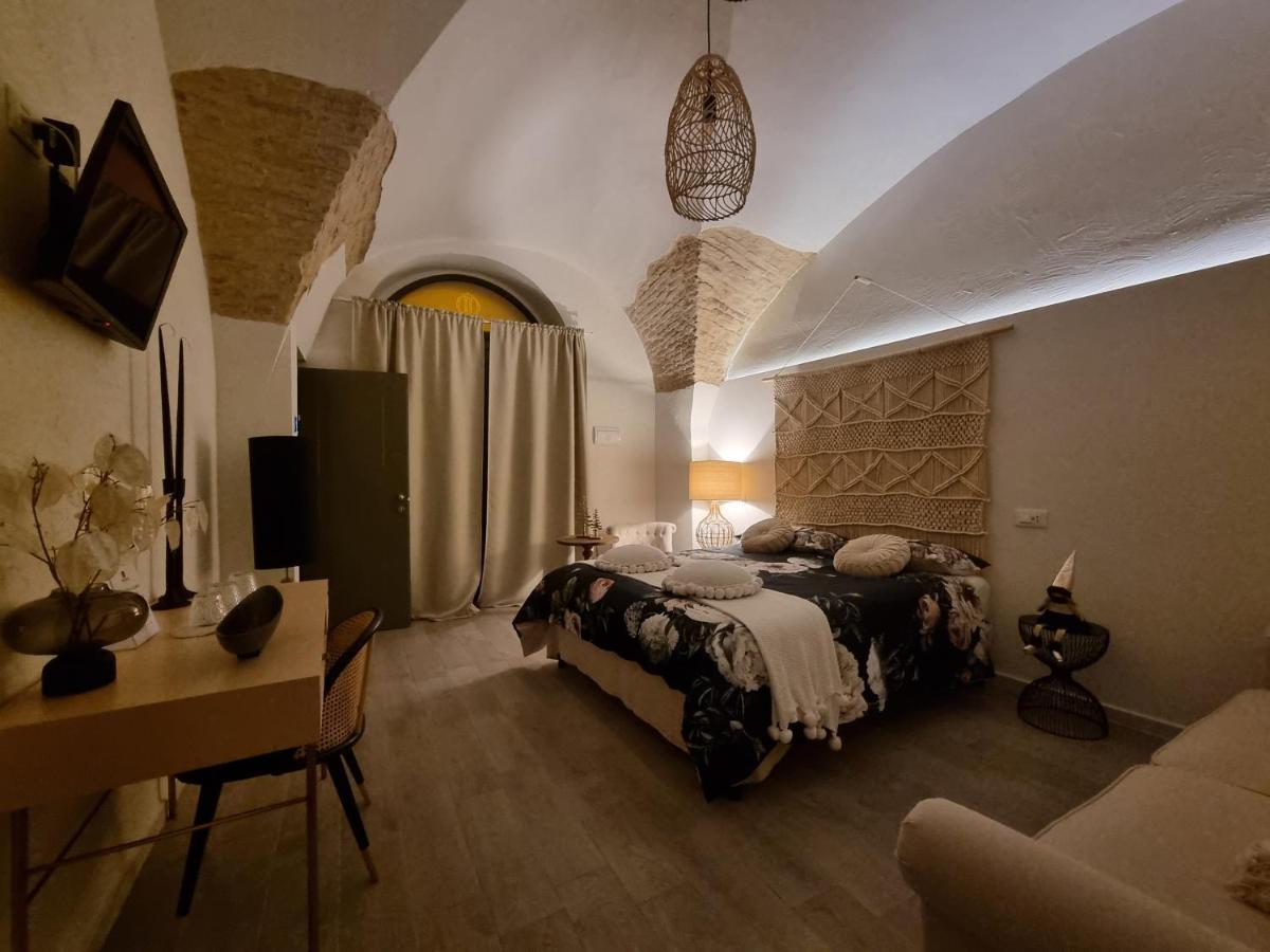 Dimore D'Avalos Boutique Bed & Breakfast Vasto Exterior foto